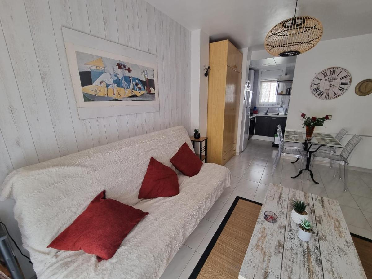 Lovely One Bedroom With Balcony Roses Exterior foto